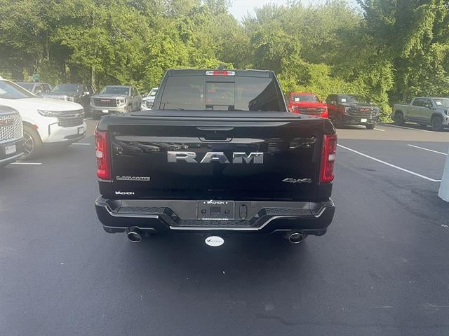 2026 RAM 1500 Laramie Crew Cab 4x4 5'7" Box