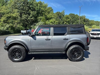 2022 Ford Bronco Base