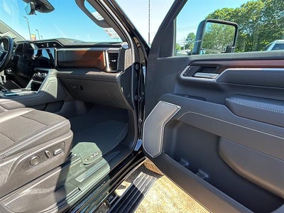 2025 GMC Sierra 2500 HD Denali