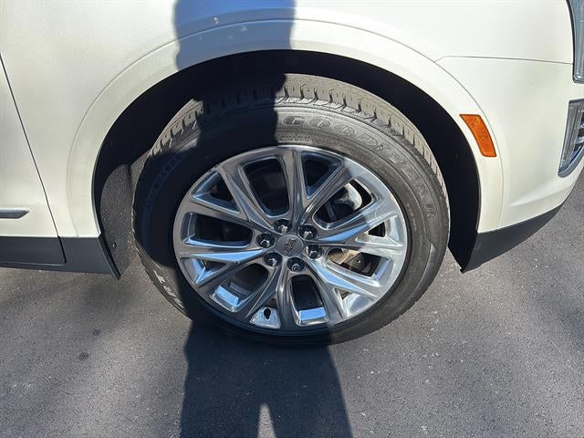 2017 Cadillac XT5 Luxury AWD