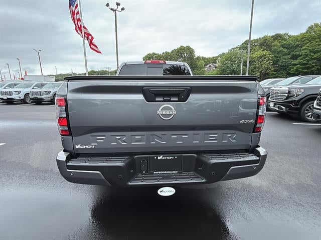 2025 Nissan Frontier Crew Cab Long Bed SV 4x4