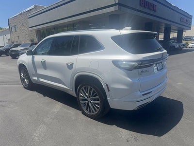 2025 Buick Enclave Avenir