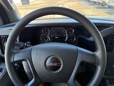 2026 GMC Savana Cutaway 3500 1WT