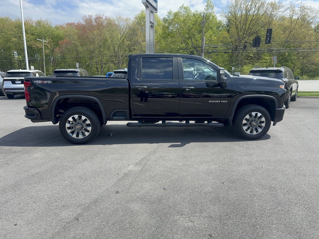 2023 Chevrolet Silverado 2500 HD Custom