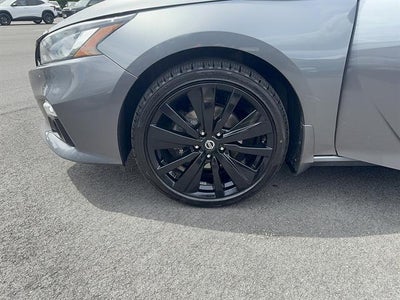 2022 Nissan Altima SR Intelligent AWD