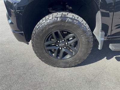 2022 Chevrolet Silverado 1500 Custom Trail Boss