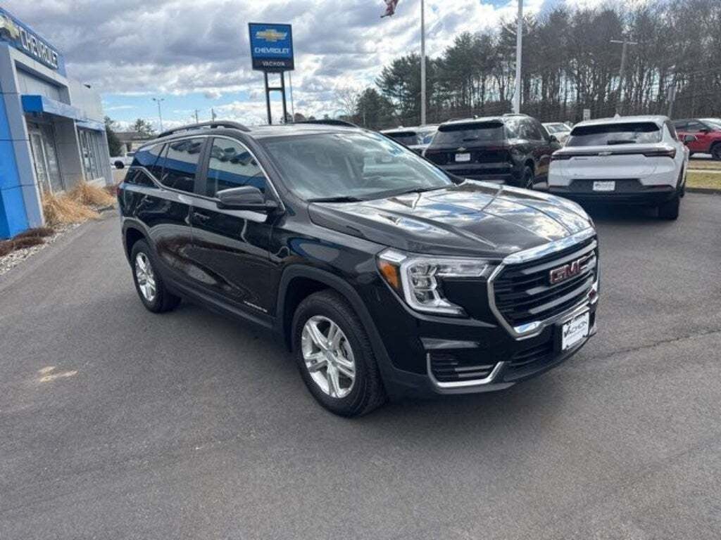 2023 GMC Terrain SLE