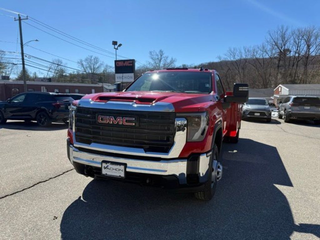 2026 GMC Sierra 3500 HD Chassis Cab Pro