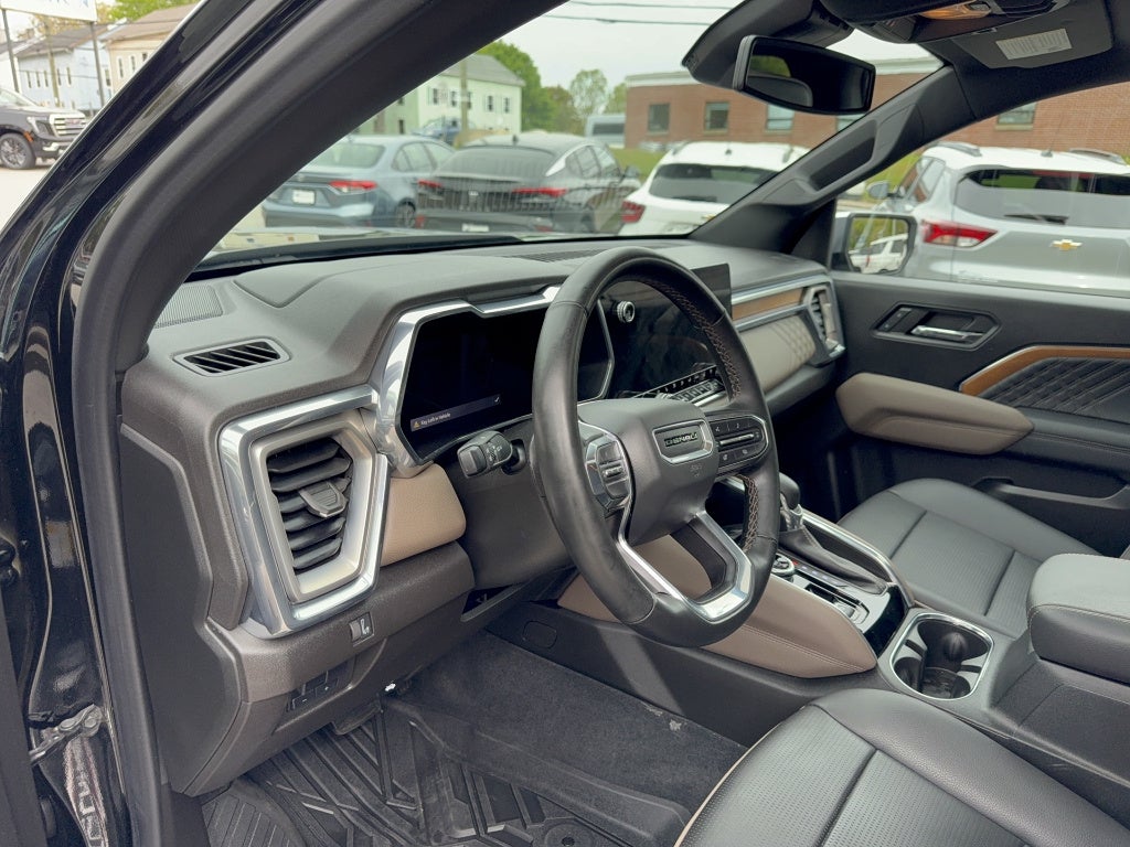 2023 GMC Canyon Denali