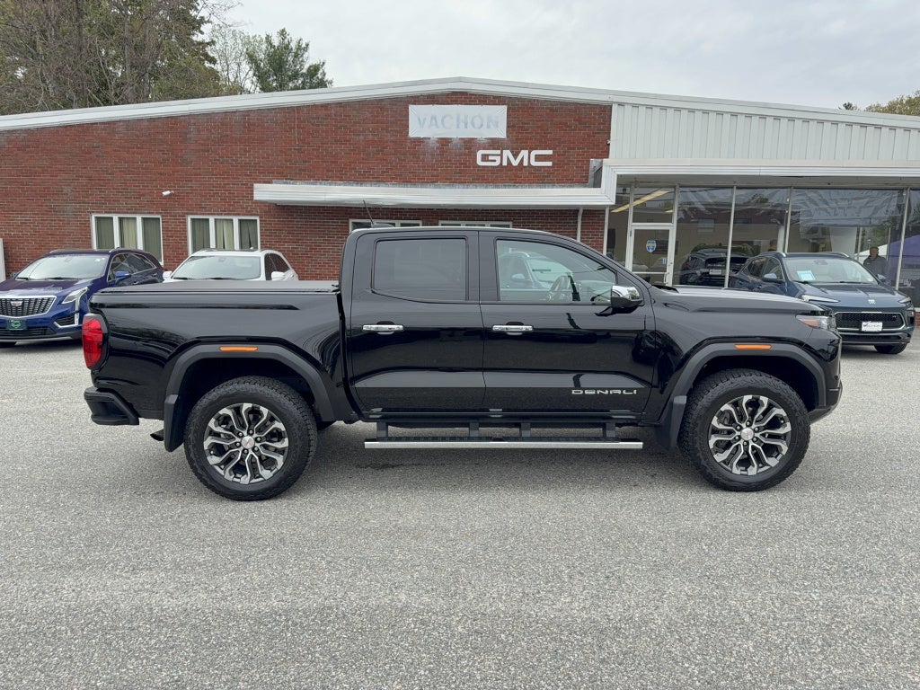 2023 GMC Canyon Denali