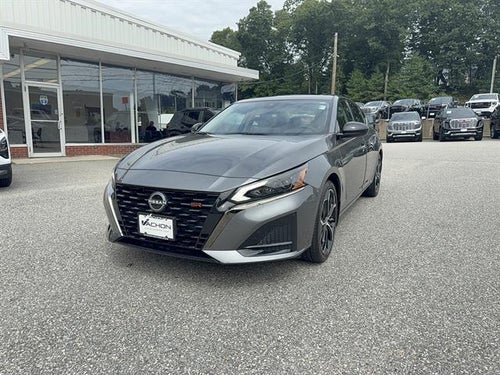 2025 Nissan Altima SR FWD