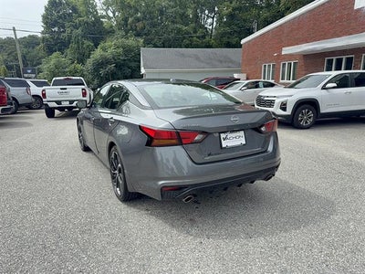 2025 Nissan Altima SR FWD