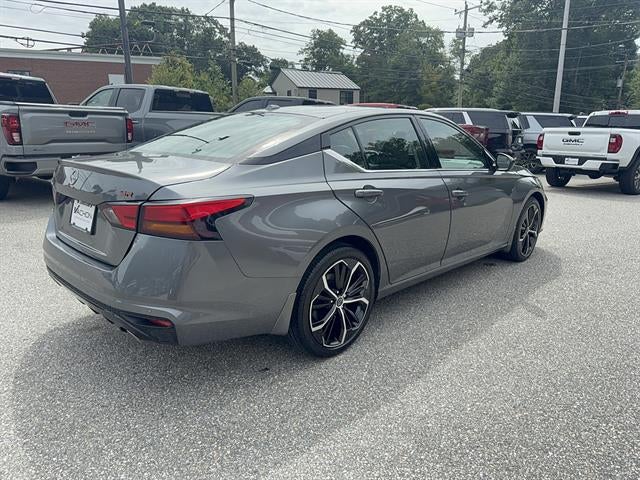 2025 Nissan Altima SR FWD