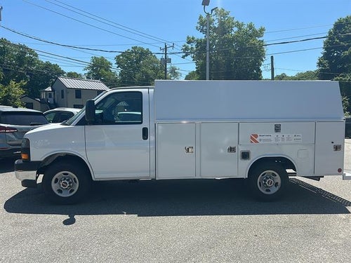 2026 GMC Savana Cutaway 3500 1WT