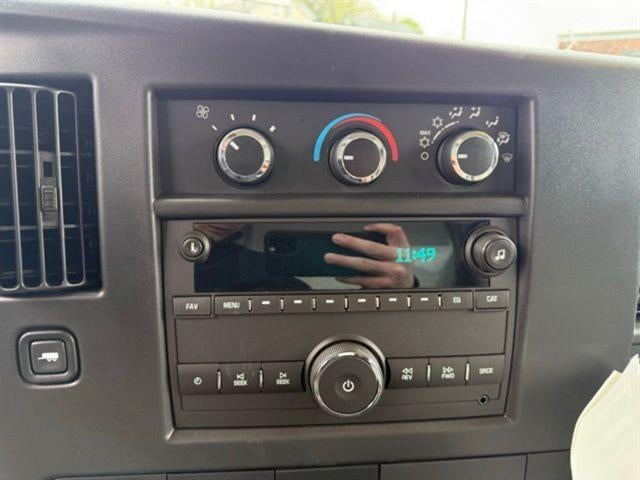 2026 GMC Savana Cutaway 3500 1WT