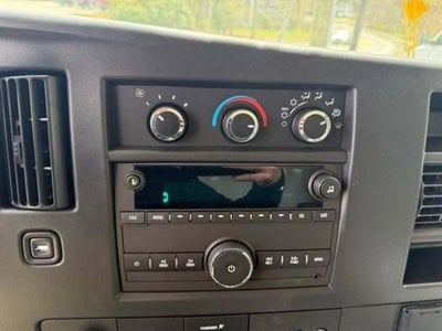 2026 GMC Savana Cutaway 3500 1WT