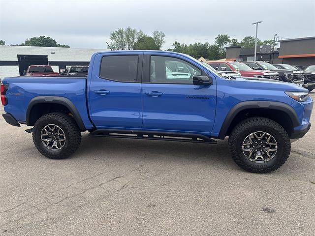 2025 Chevrolet Colorado 4WD ZR2 Crew Cab Short Box's photo