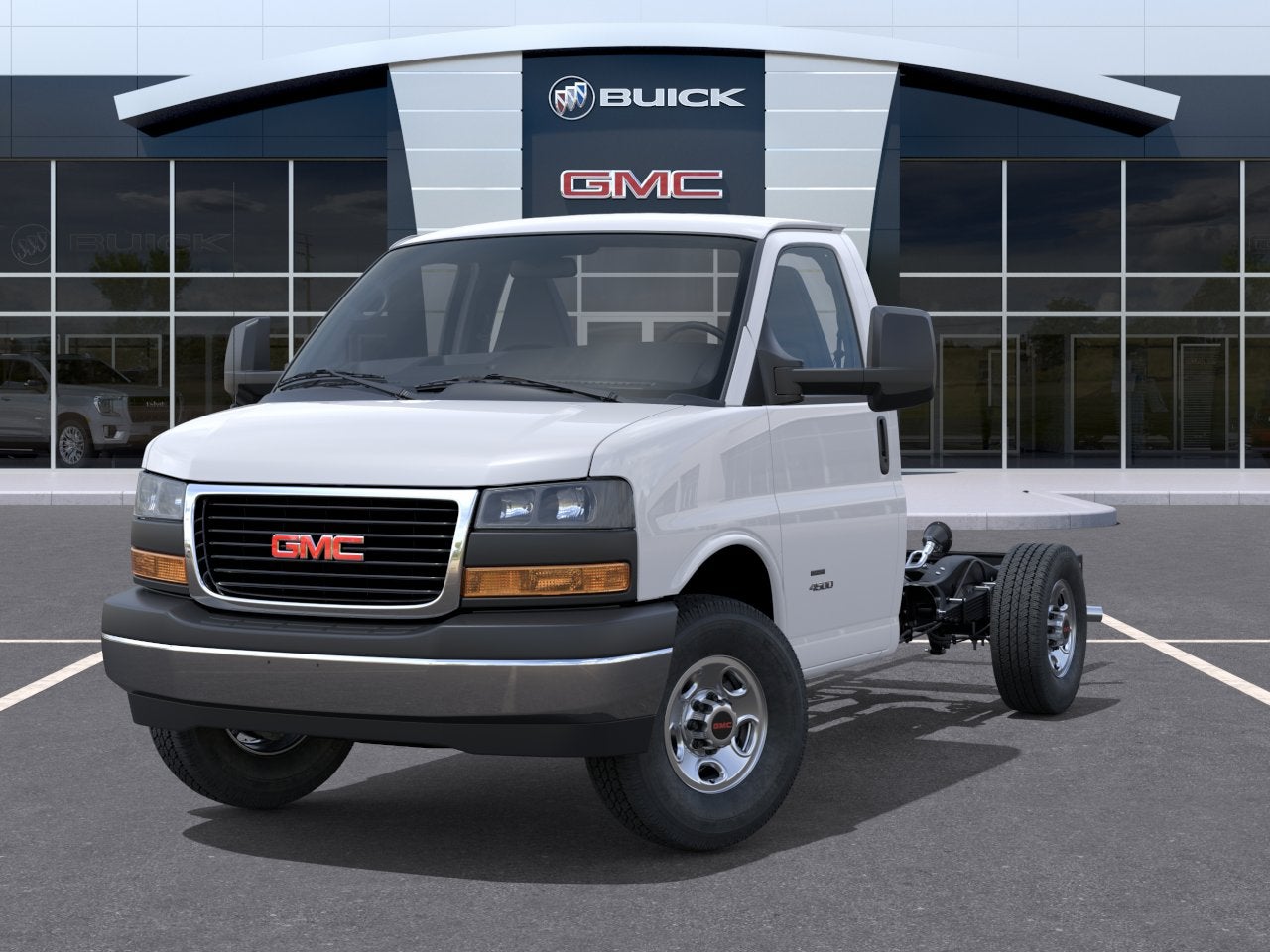 2026 GMC Savana Commercial Cutaway Van 139"