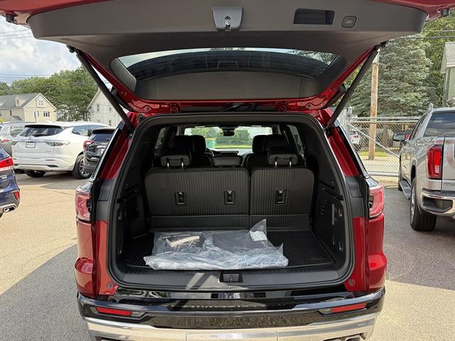 2026 GMC Acadia AWD Denali