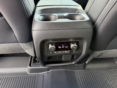 2026 GMC Acadia AWD Denali