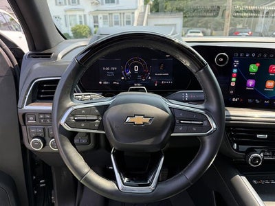 2025 Chevrolet Suburban Premier