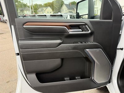 2024 GMC Sierra 2500HD Denali