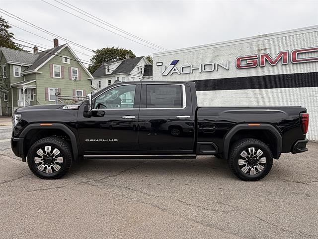 2026 GMC Sierra 2500HD Denali