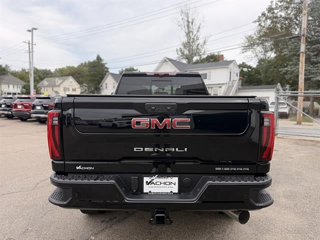 2026 GMC Sierra 2500HD Denali
