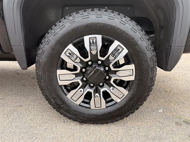 2026 GMC Sierra 2500HD Denali