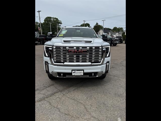 2026 GMC Sierra 2500HD Denali