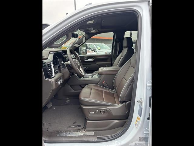 2026 GMC Sierra 2500HD Denali