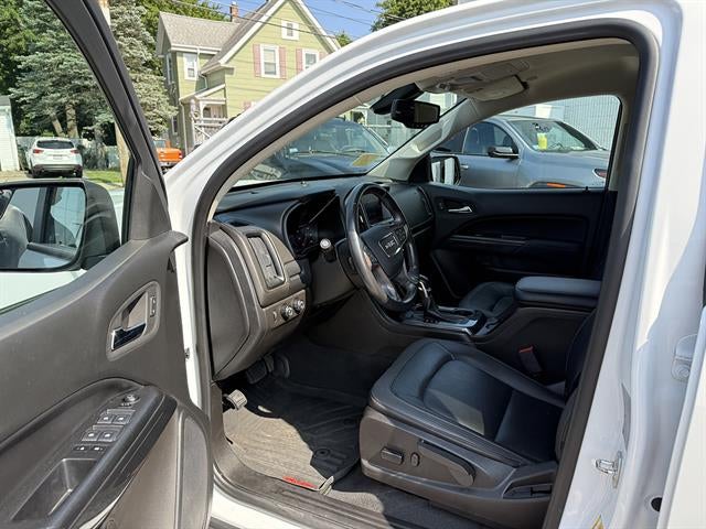 2022 GMC Canyon 4WD AT4 w/Leather