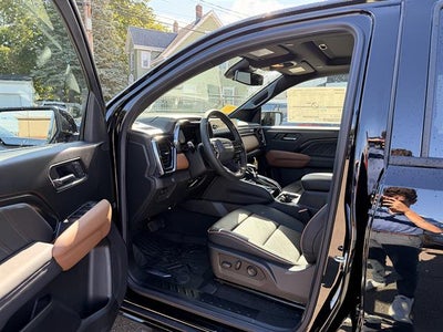 2026 GMC Canyon 4WD AT4
