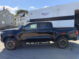 2026 GMC Canyon 4WD AT4