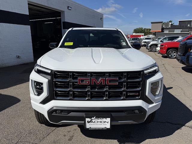 2026 GMC Canyon 4WD AT4