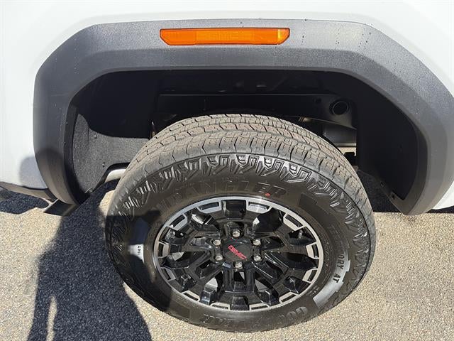 2026 GMC Canyon 4WD AT4
