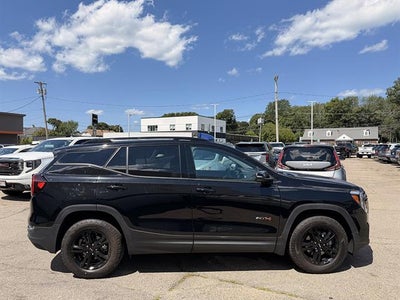 2023 GMC Terrain AT4