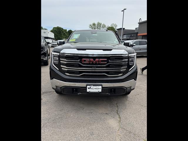 2026 GMC Sierra 4WD Crew Cab Short Box SLT's photo