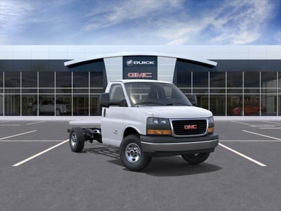 2026 GMC Savana Commercial Cutaway Van 139"