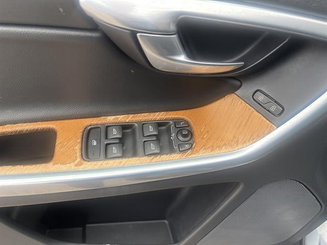 2017 Volvo XC60 Inscription